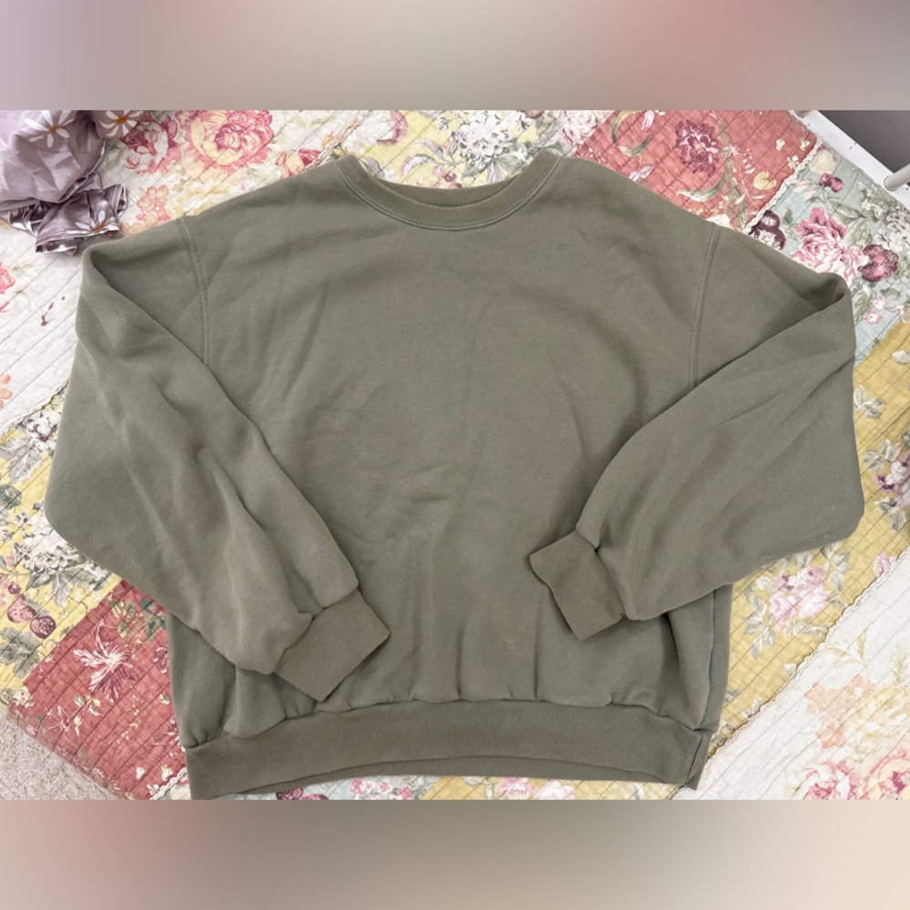 Abercrombie & Fitch Olive Fleece Pullover soft af